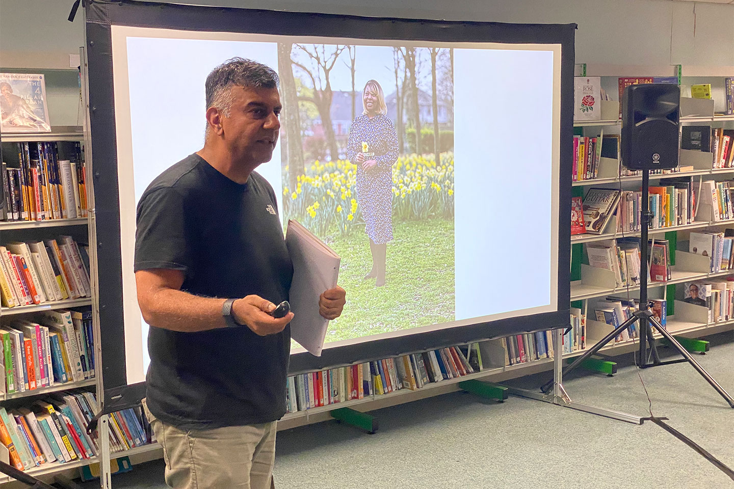 Anand Chabra giving a presentation about the portraits at Tipton Library, July 2022